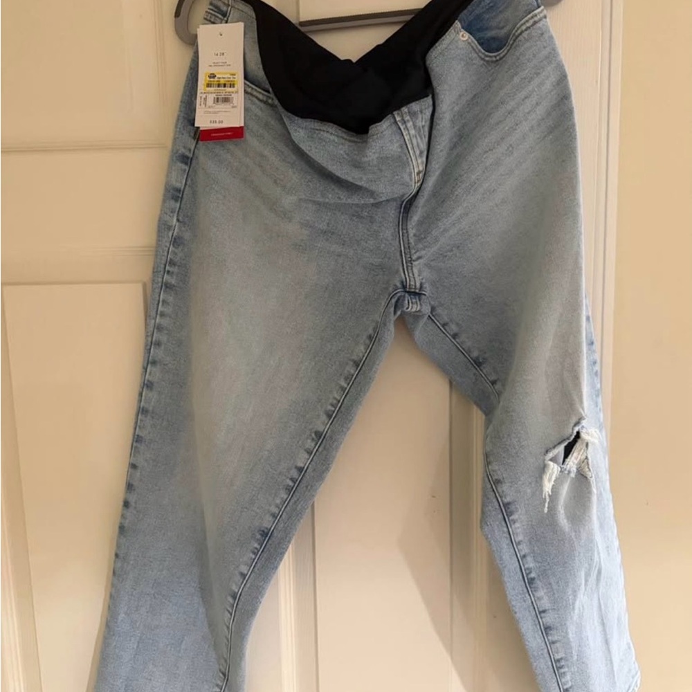 Oh! Mamma Light Blue Ripped Maternity Boyfriend Jeans